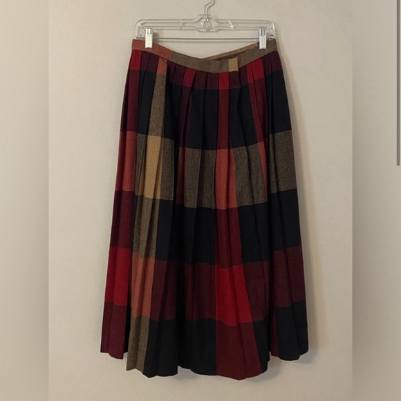 Pendleton Red and Tan Skirt - Picture 2 of 4